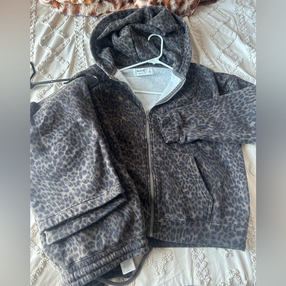 Cheetah print hollister wide leg sweats